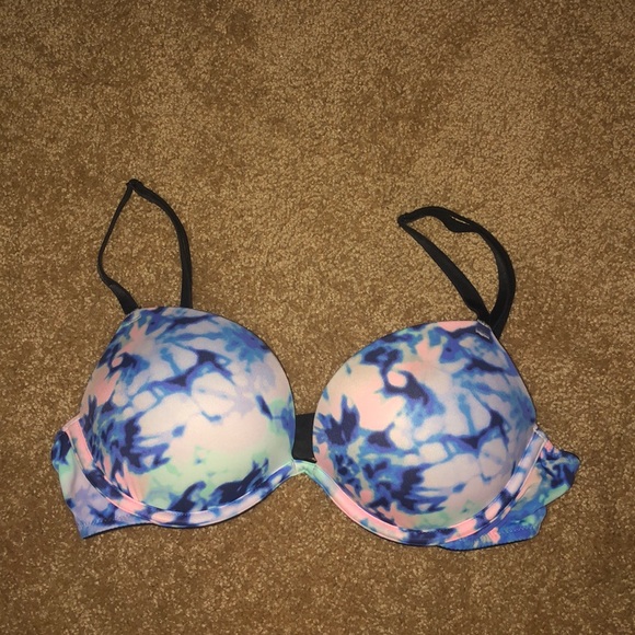 PINK Victoria's Secret Other - Pink super push-up bra